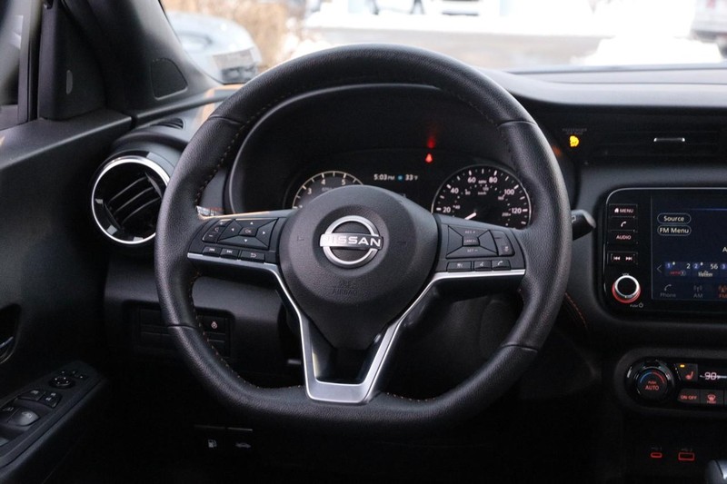 Nissan Murano Vehicle Image 36