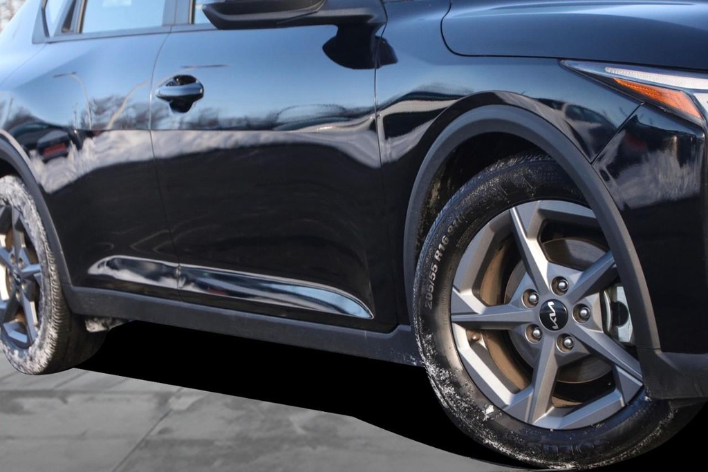 Kia K4 Vehicle Image 03