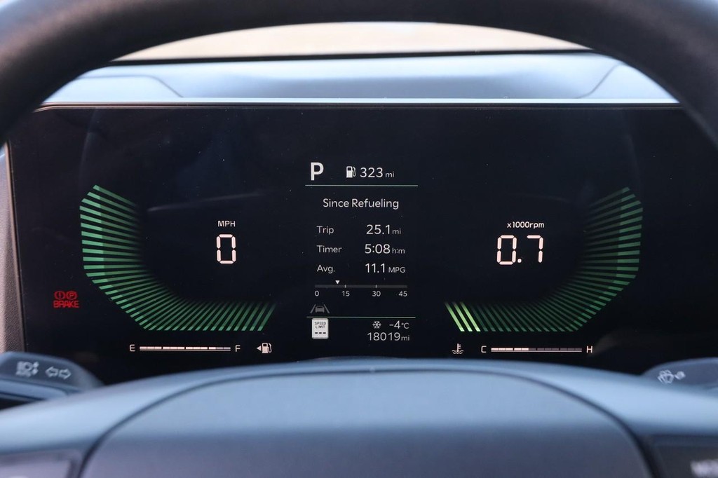 Kia K4 Vehicle Image 13