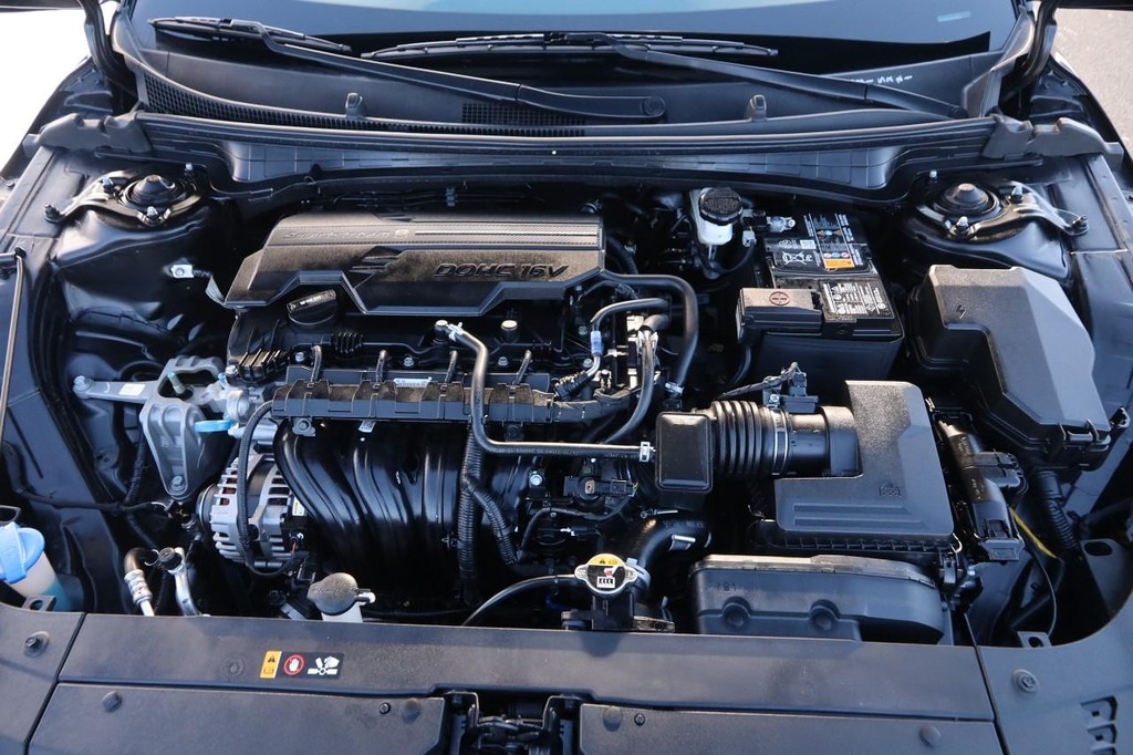 Kia K4 Vehicle Image 28