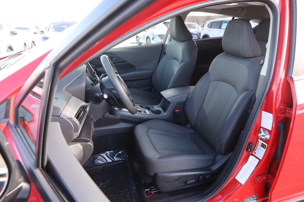 Subaru Crosstrek Vehicle Image 09