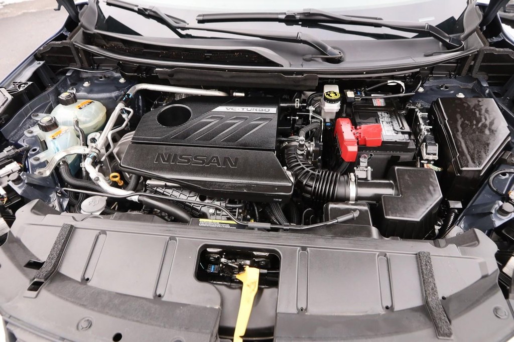 Nissan Rogue Vehicle Image 25