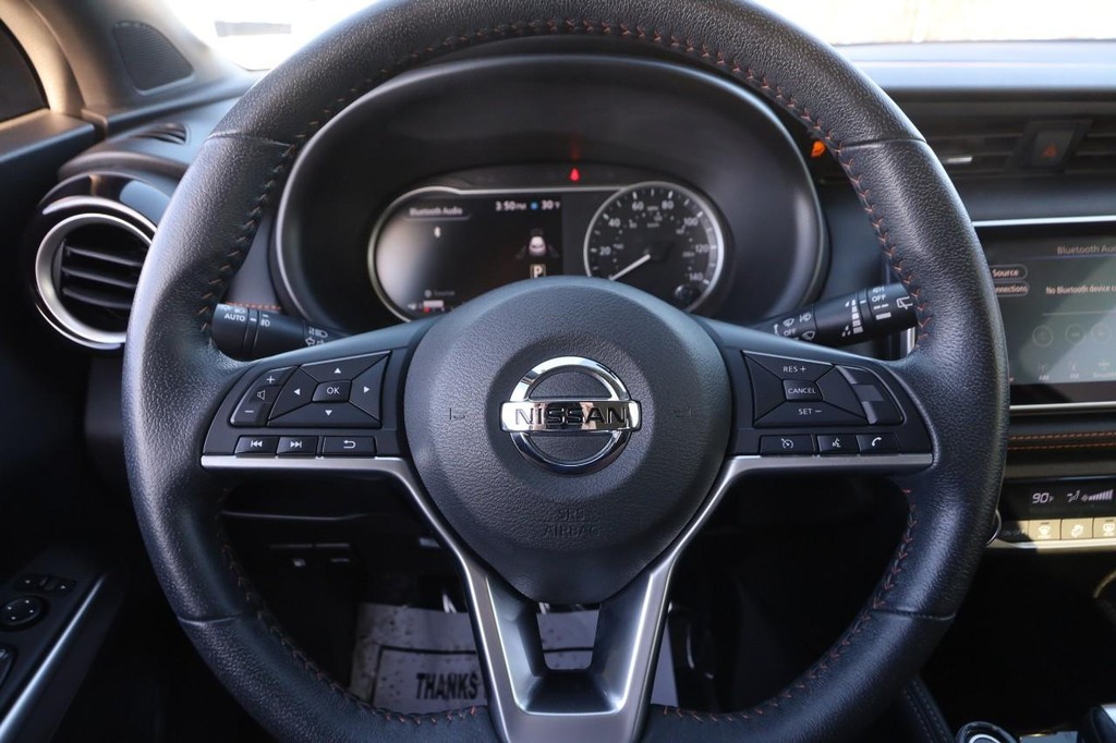 Nissan Kicks Vehicle Image 10