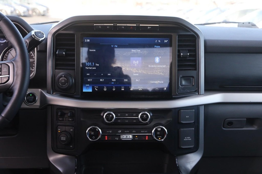 Ford F-150 Vehicle Full-screen Gallery Image 22