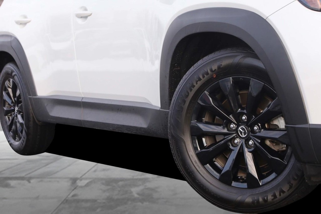 Mazda CX-50 Vehicle Image 03