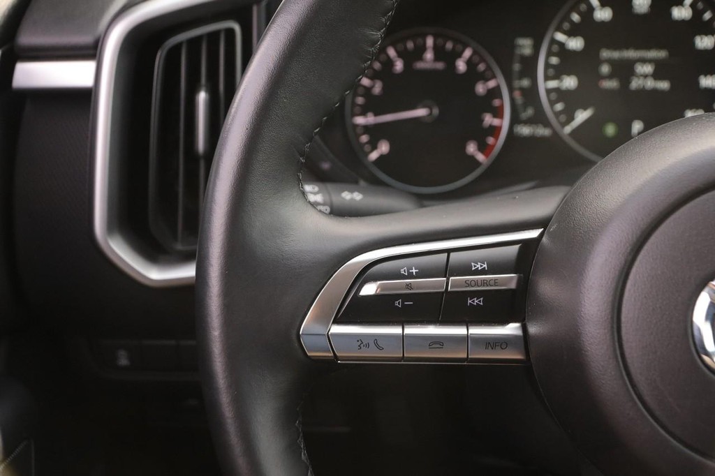 Mazda CX-50 Vehicle Image 12