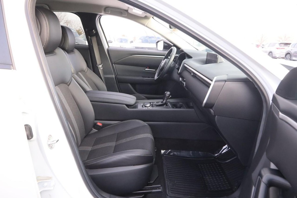 Mazda CX-50 Vehicle Image 24