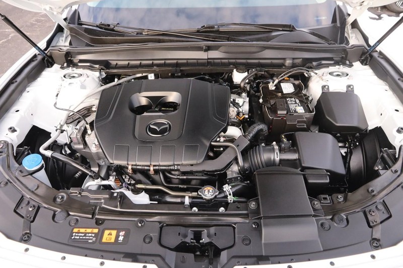 Mazda CX-50 Vehicle Image 25