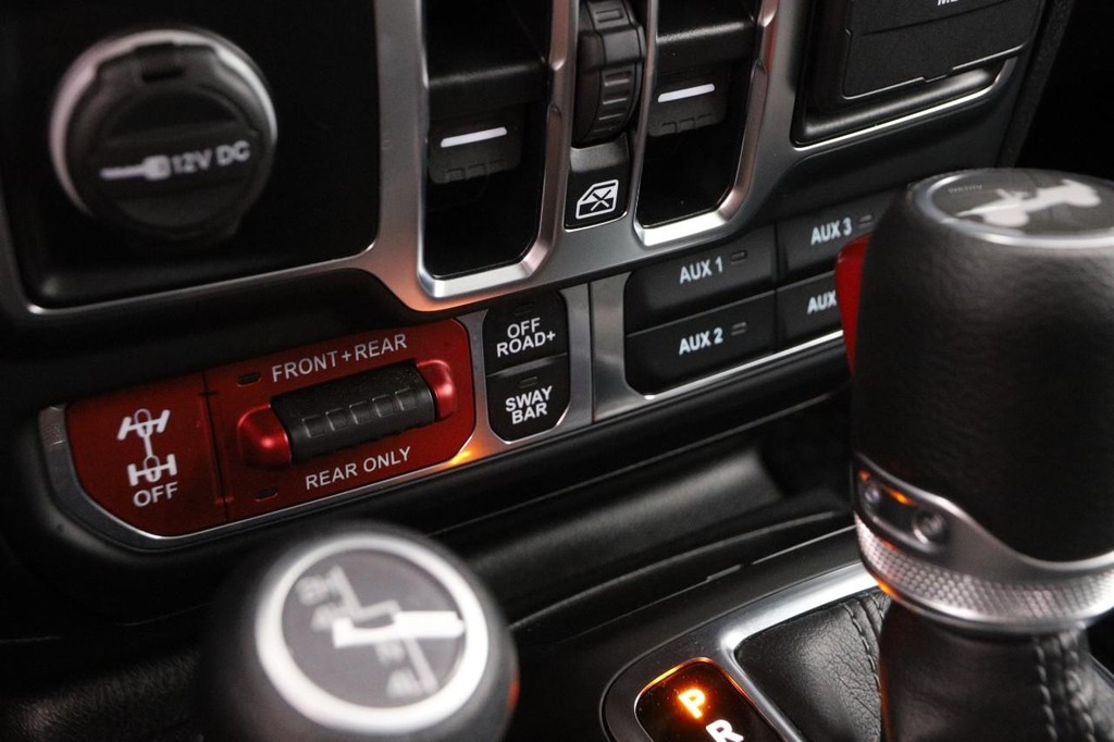 Jeep Wrangler Vehicle Image 18