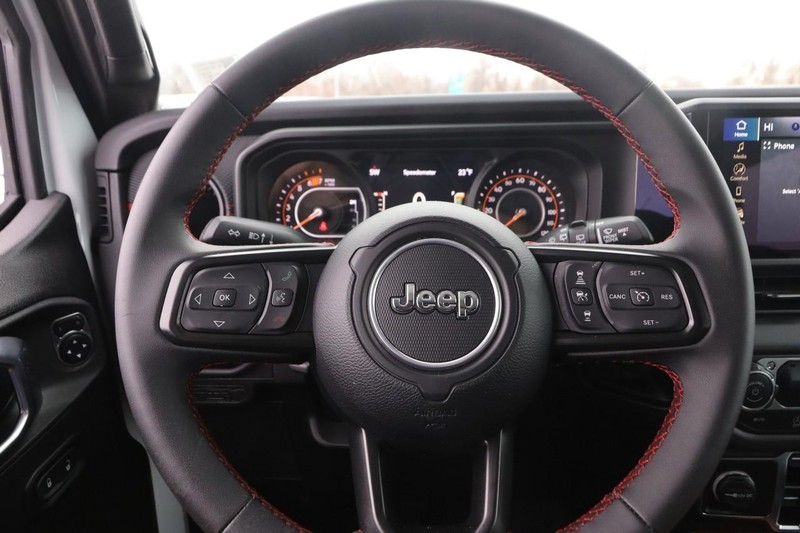 Jeep Wrangler Vehicle Image 10