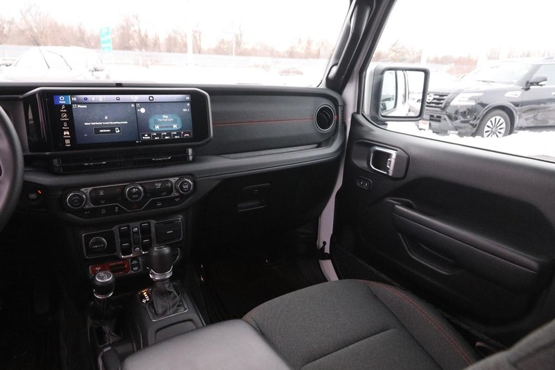 Jeep Wrangler Vehicle Image 25