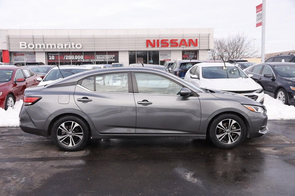 Nissan Sentra Vehicle Image 05