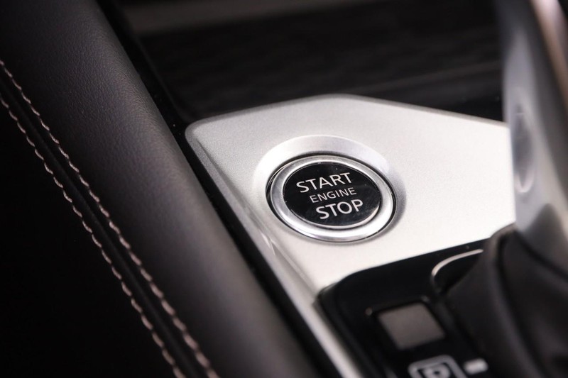 Nissan Altima Vehicle Image 18