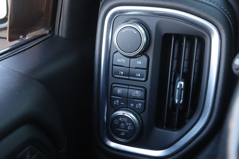 GMC Sierra 1500 Vehicle Image 18