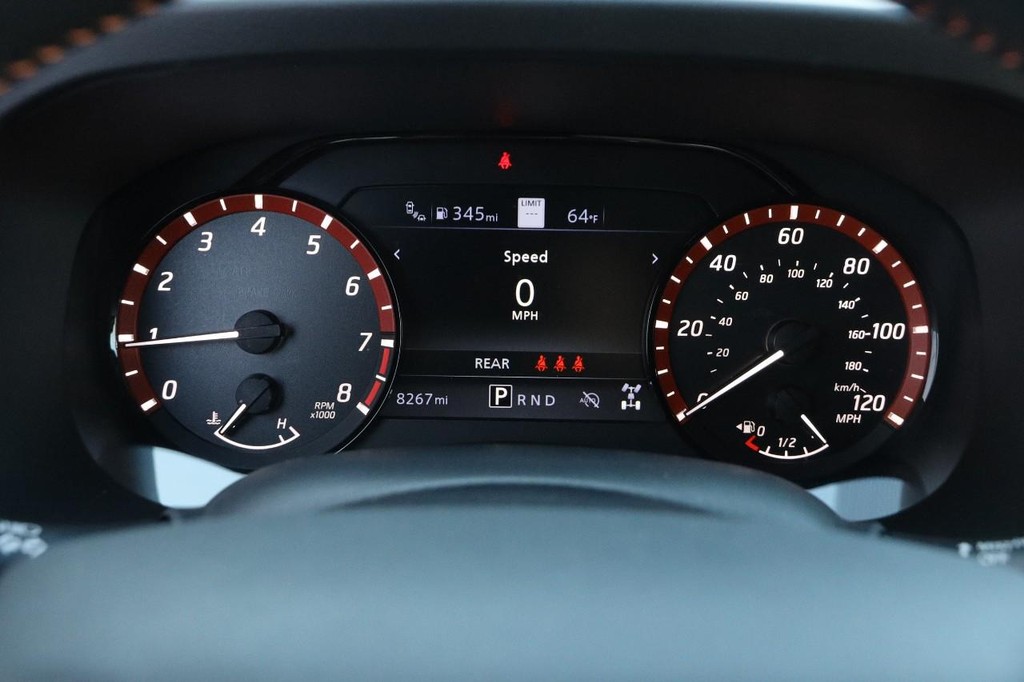 Nissan Frontier Vehicle Image 14