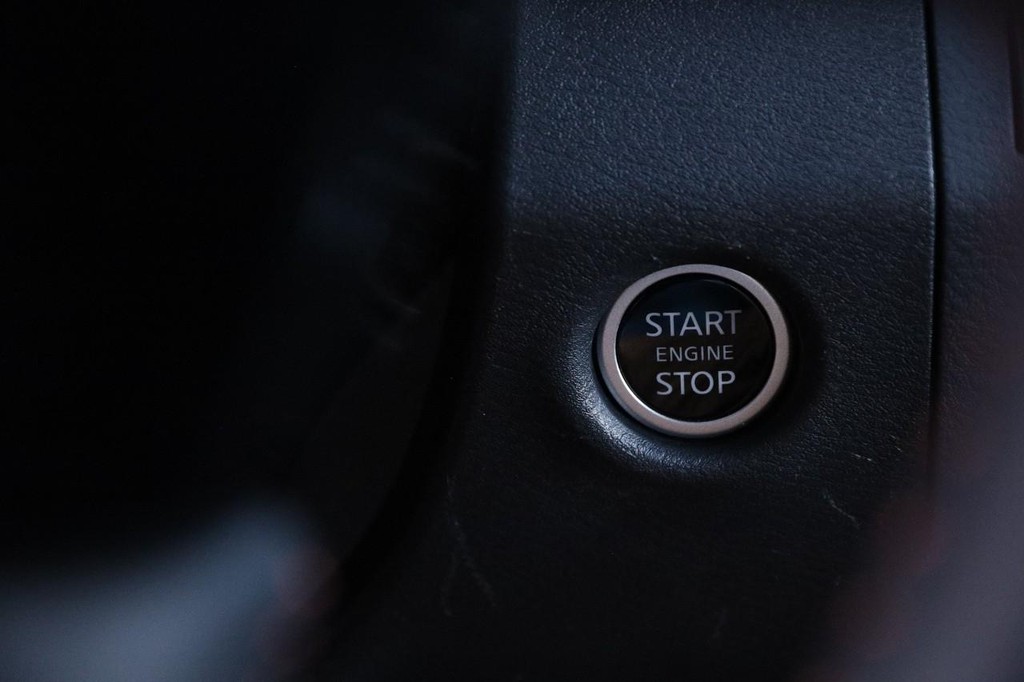 Nissan Frontier Vehicle Image 15