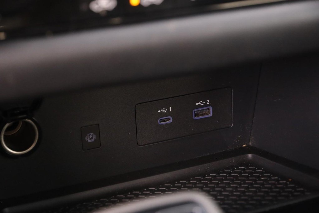 Nissan Pathfinder Vehicle Image 22