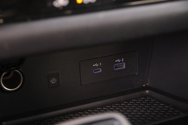 Nissan Pathfinder Vehicle Image 22