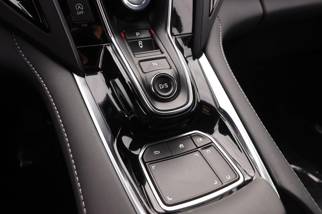 Acura RDX Vehicle Image 20