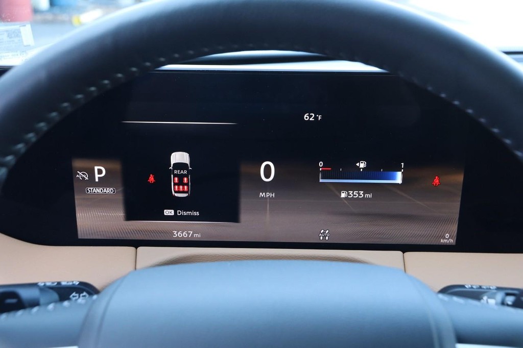 Nissan Armada Vehicle Image 16