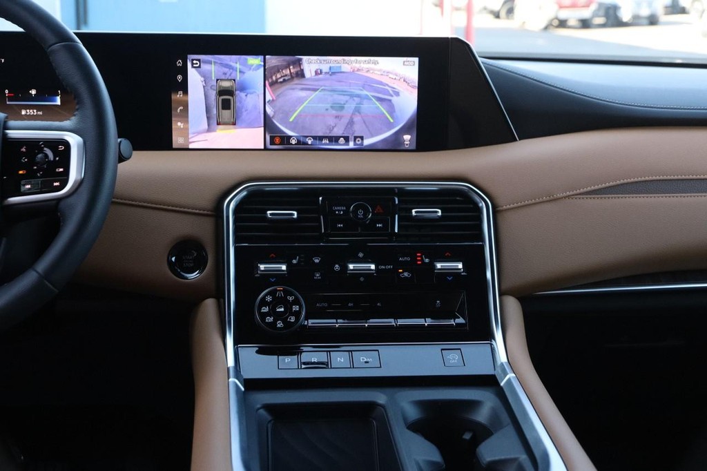 Nissan Armada Vehicle Image 25