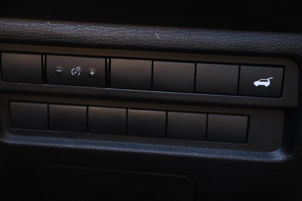 Mitsubishi Outlander Vehicle Image 20