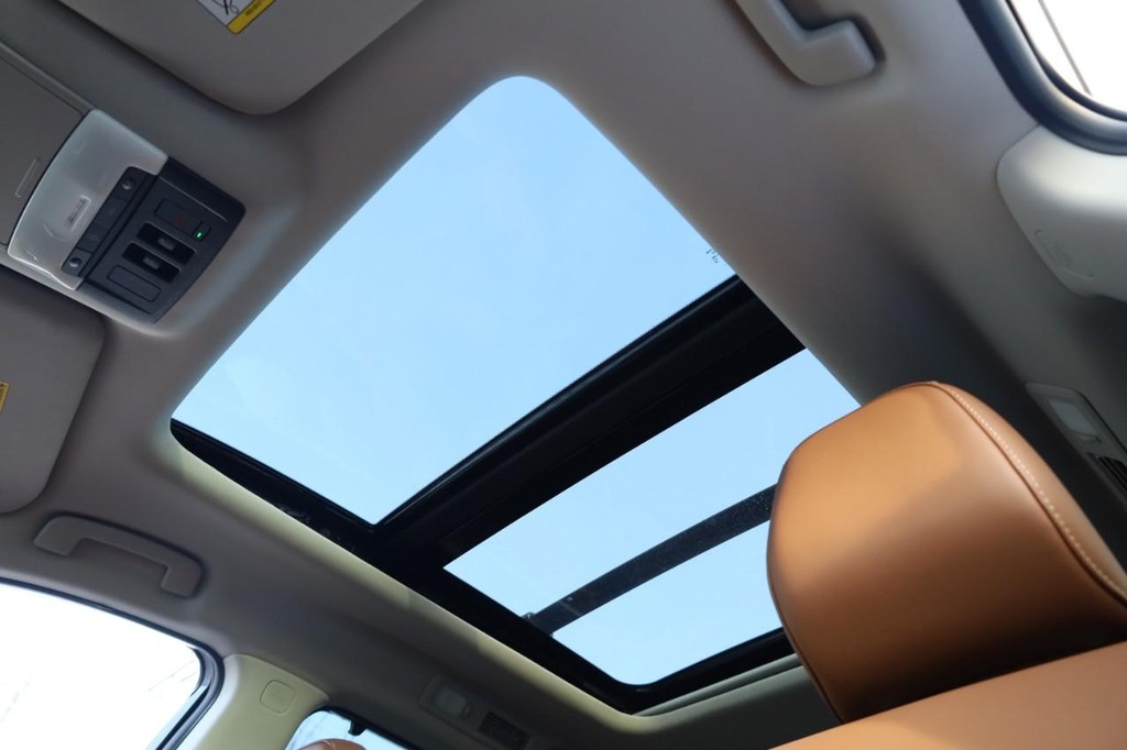 Nissan Pathfinder Vehicle Image 20