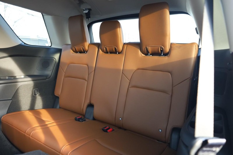 Nissan Pathfinder Vehicle Image 28