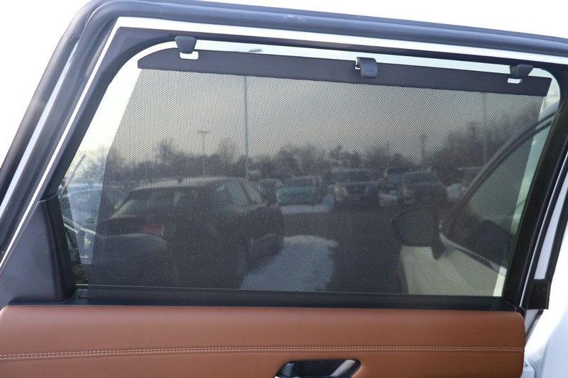 Nissan Pathfinder Vehicle Image 27