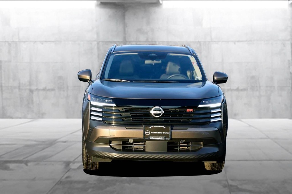 Nissan Kicks Vehicle Image 04