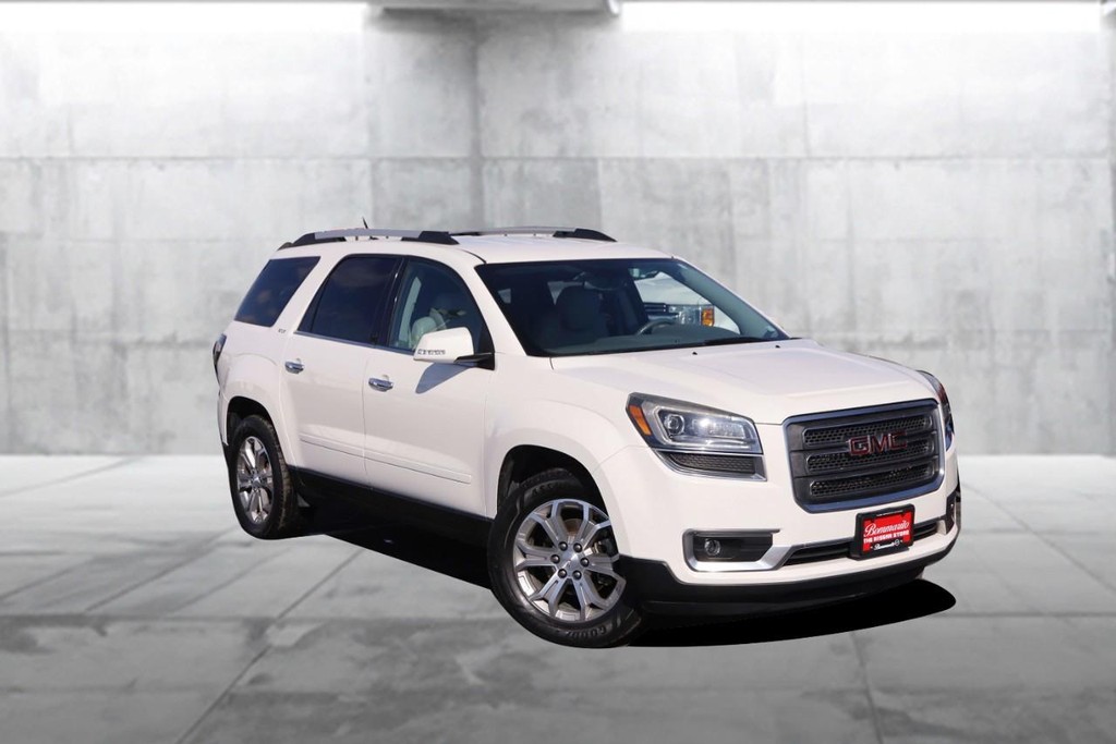 GMC Acadia Vehicle Image 02