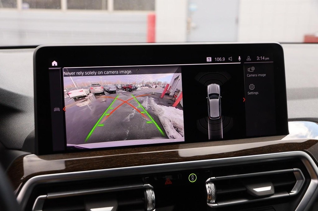 BMW X3 Vehicle Image 19