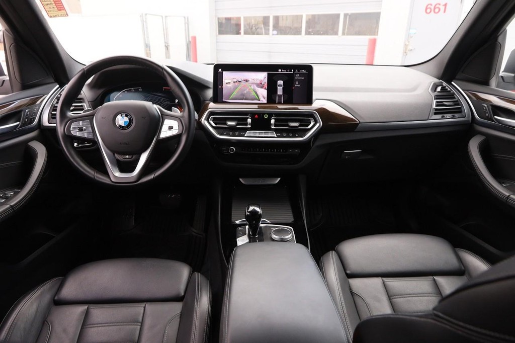 BMW X3 Vehicle Image 23