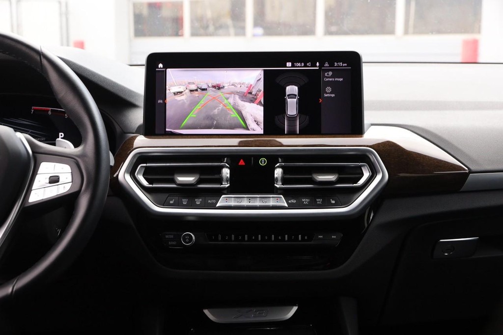 BMW X3 Vehicle Image 26