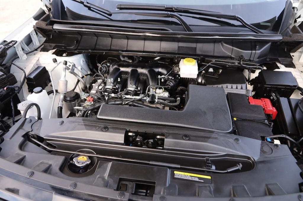 Nissan Pathfinder Vehicle Image 27