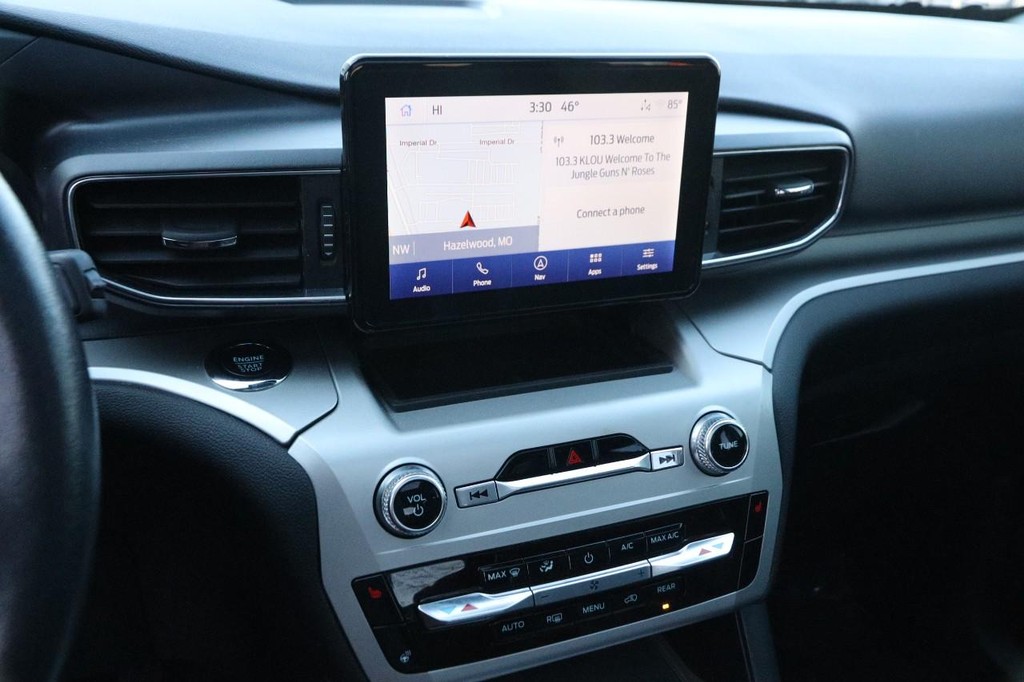 Ford Explorer Vehicle Full-screen Gallery Image 18