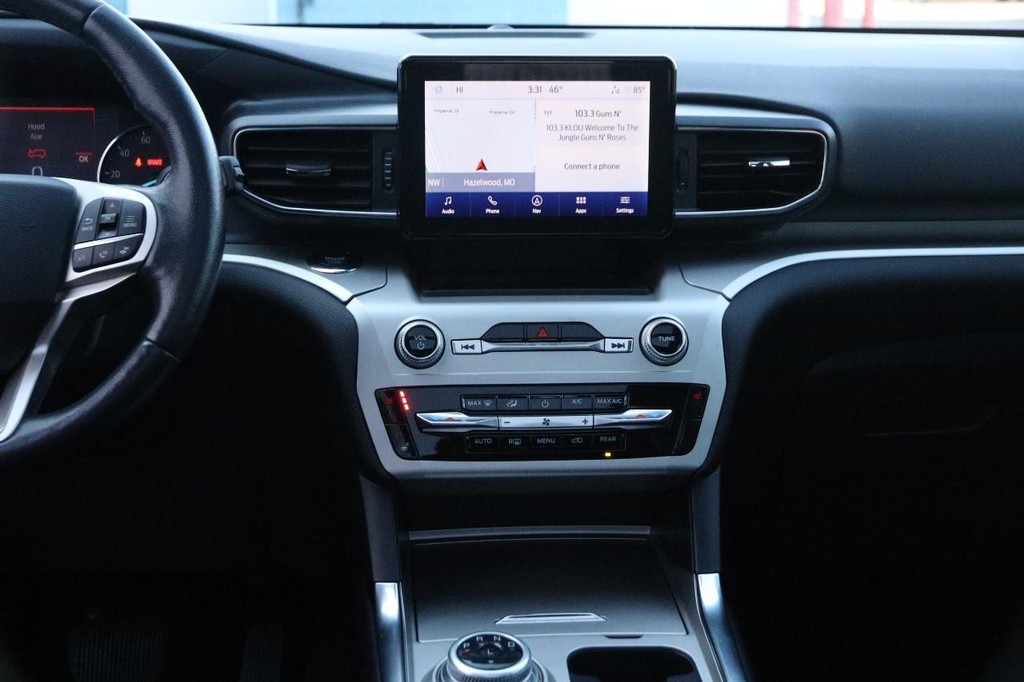 Ford Explorer Vehicle Full-screen Gallery Image 27