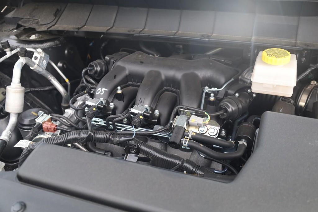 Nissan Pathfinder Vehicle Image 27