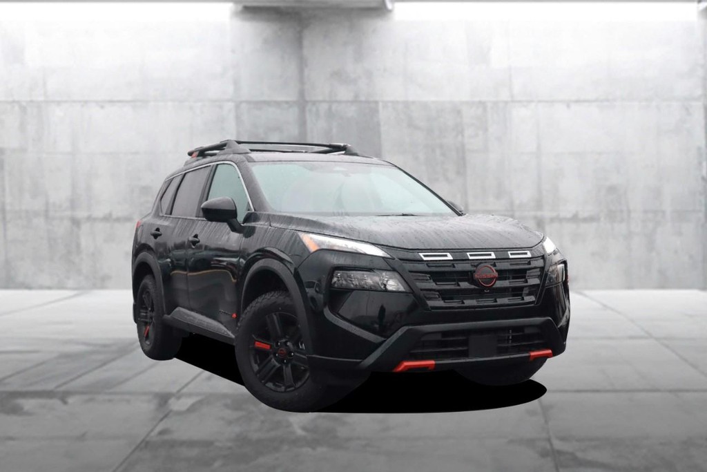 Nissan Rogue Vehicle Image 02