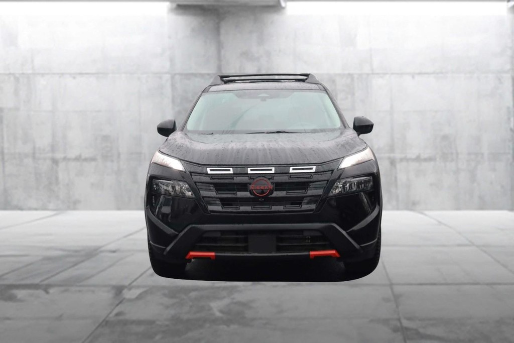 Nissan Rogue Vehicle Image 04