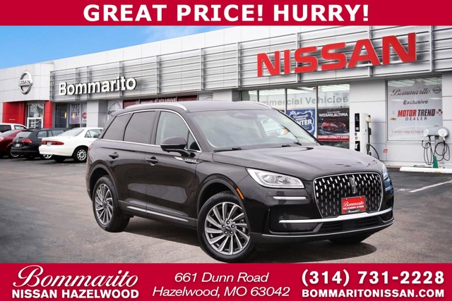 more details - lincoln corsair