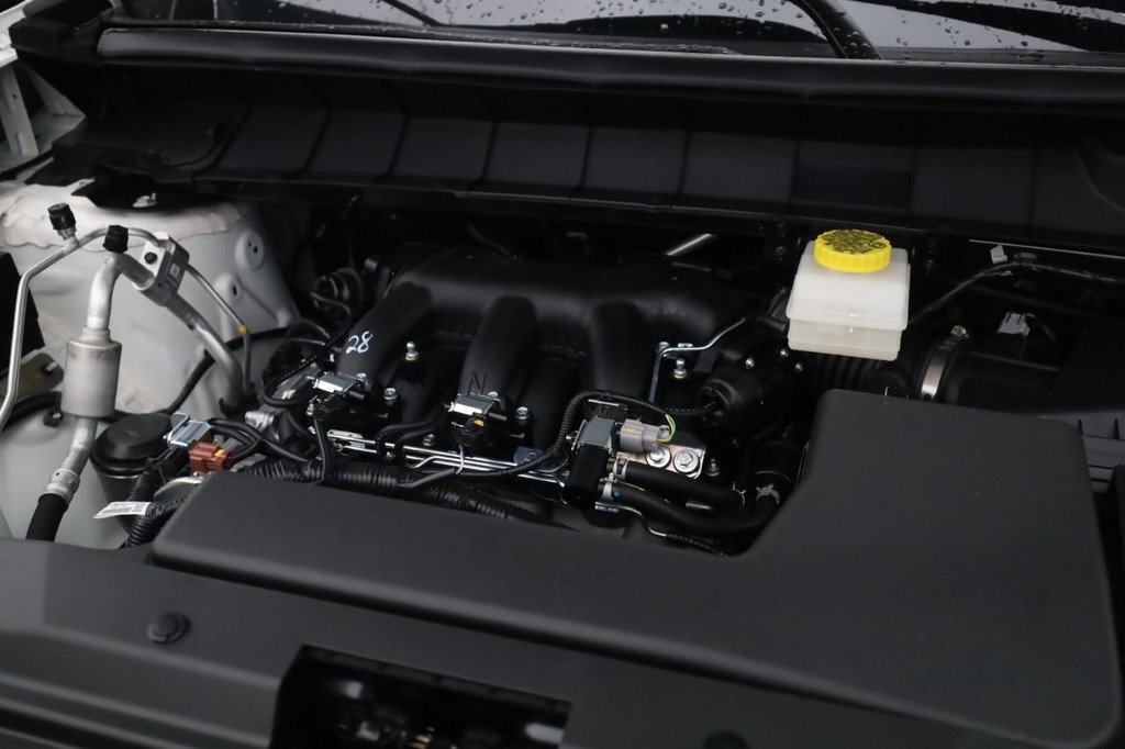 Nissan Pathfinder Vehicle Image 27