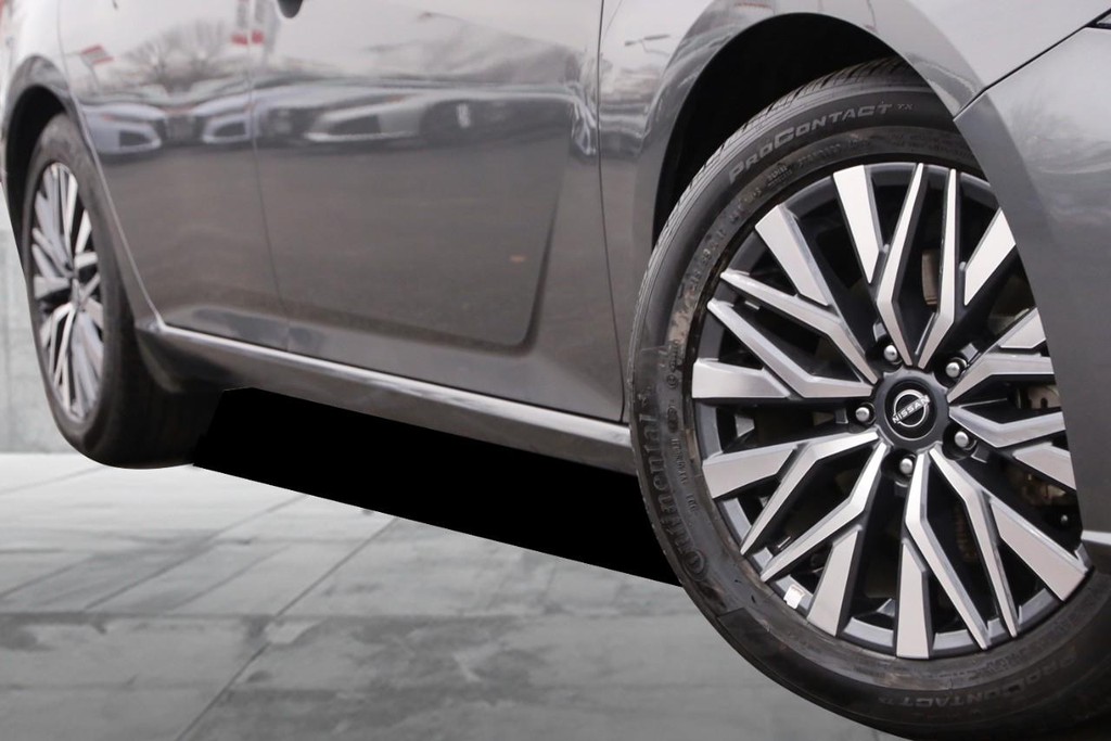 Nissan Altima Vehicle Image 03