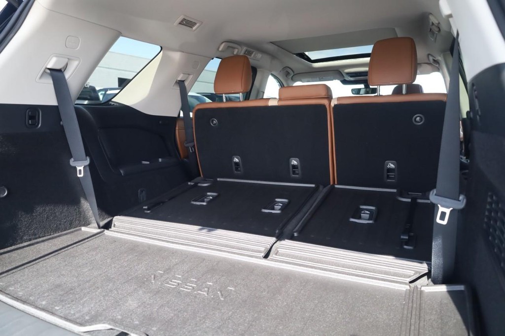 Nissan Pathfinder Vehicle Image 27