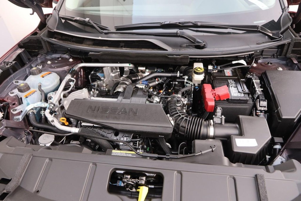 Nissan Rogue Vehicle Image 28