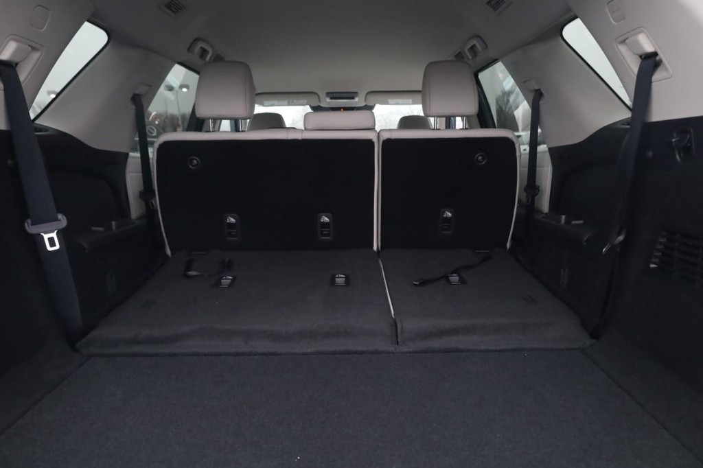 Nissan Pathfinder Vehicle Image 23