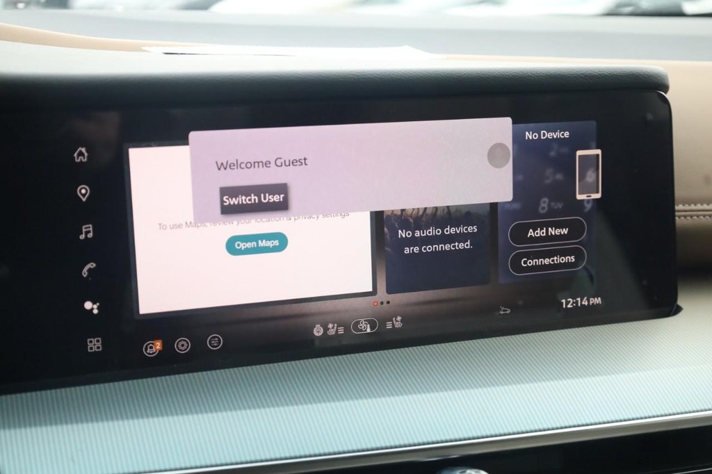 Nissan Murano Vehicle Full-screen Gallery Image 15