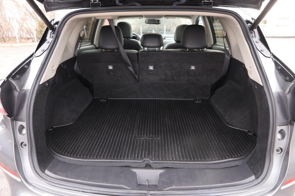 Nissan Murano Vehicle Image 07