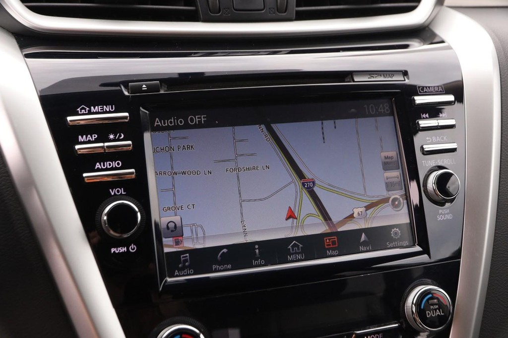 Nissan Murano Vehicle Image 19