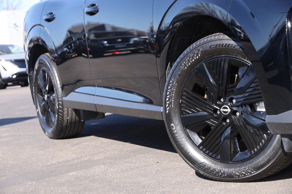 Nissan Murano Vehicle Image 03